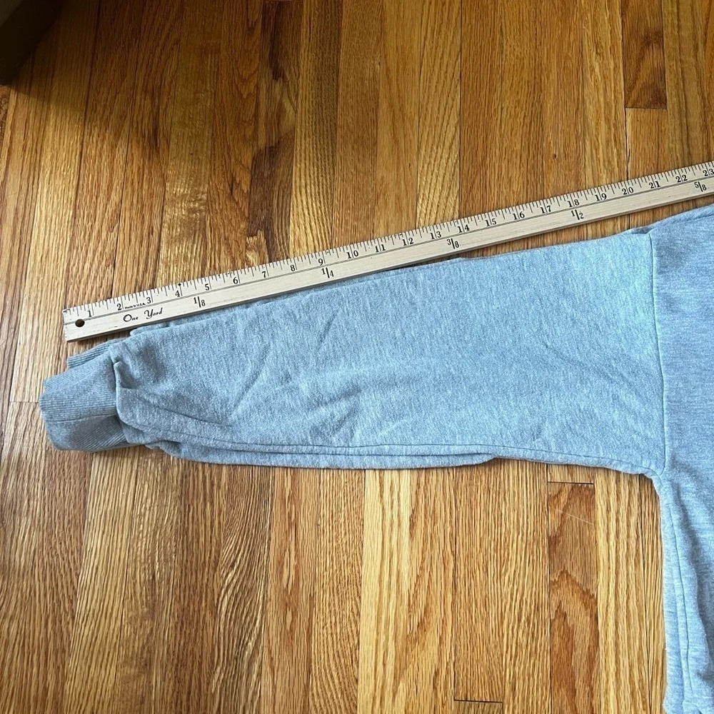 Forever21 quarter zip sweatshirt - Picture 6 of 7